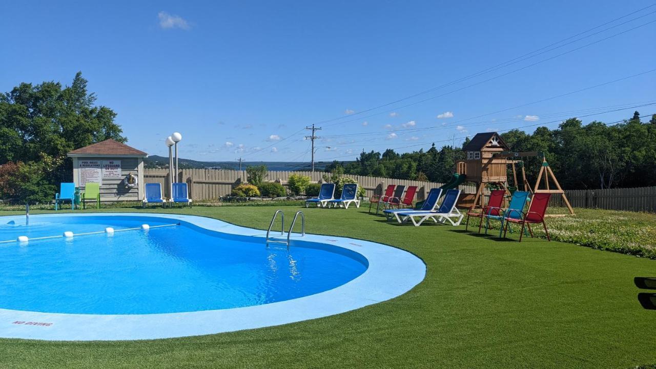 Clarenville Inn Экстерьер фото