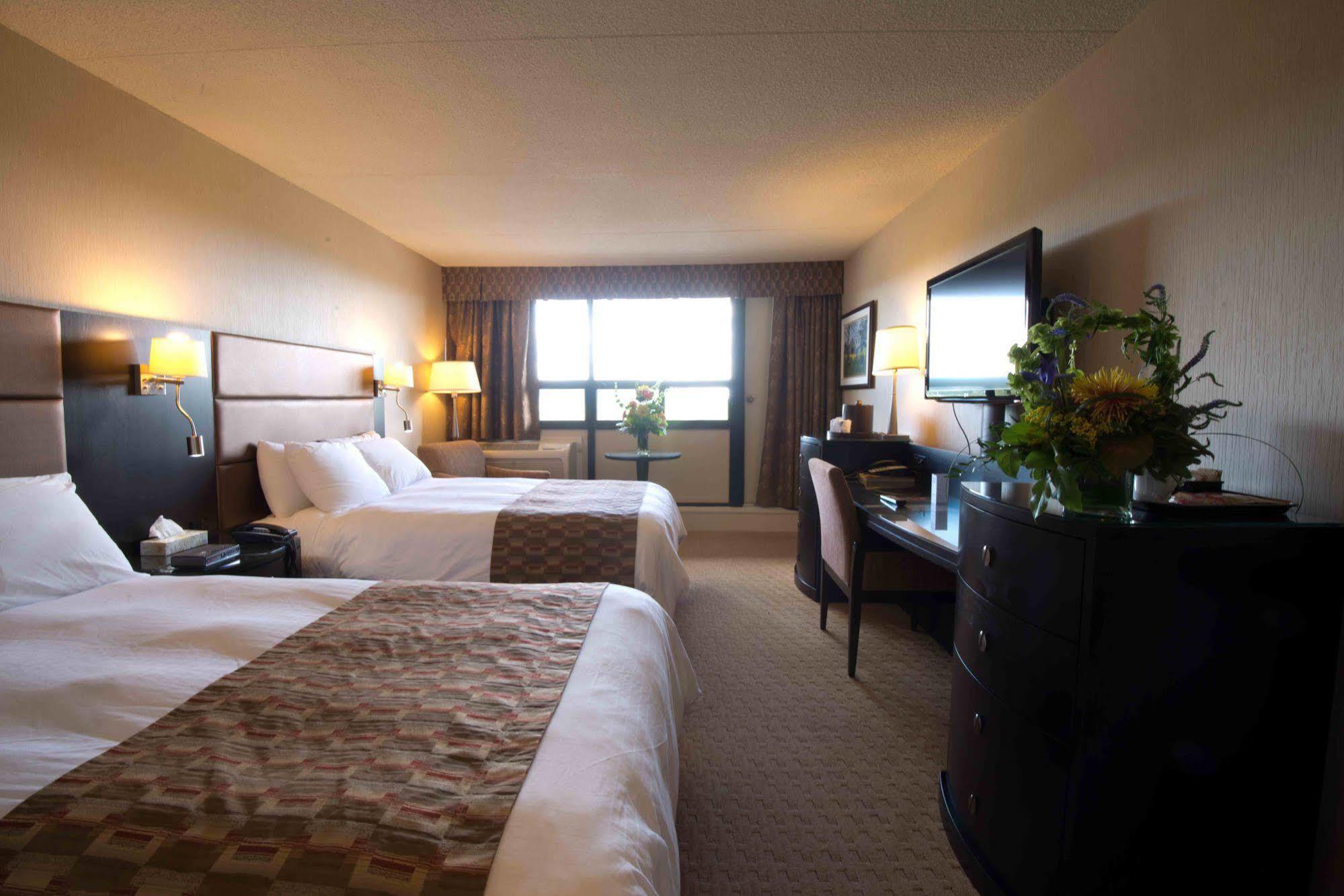 Clarenville Inn Экстерьер фото
